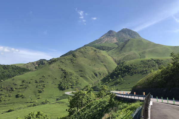 由布岳